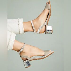 Anthropologie Lola Cruz Gray Velvet Mirror Block Heel Sandals 37